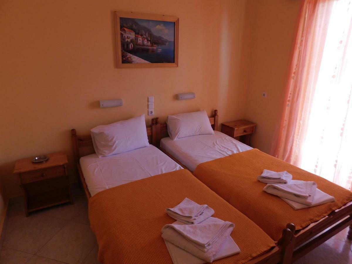 شقة To Spiti Tis Eirinis Poros Town المظهر الخارجي الصورة