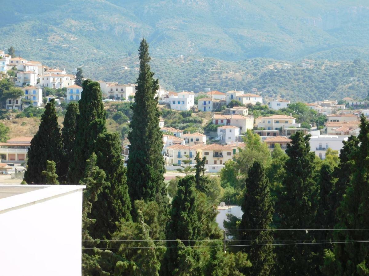 شقة To Spiti Tis Eirinis Poros Town المظهر الخارجي الصورة