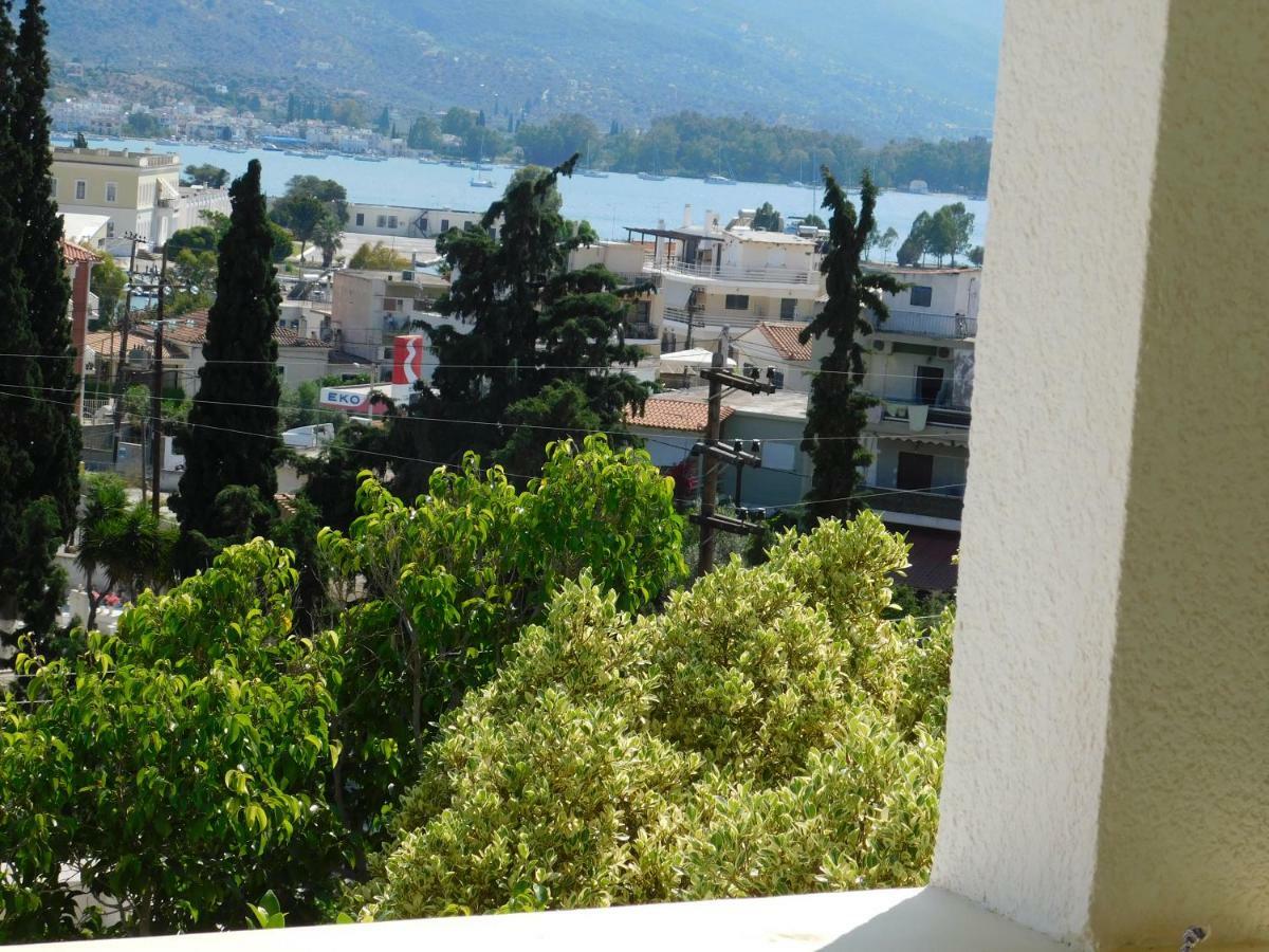 شقة To Spiti Tis Eirinis Poros Town المظهر الخارجي الصورة